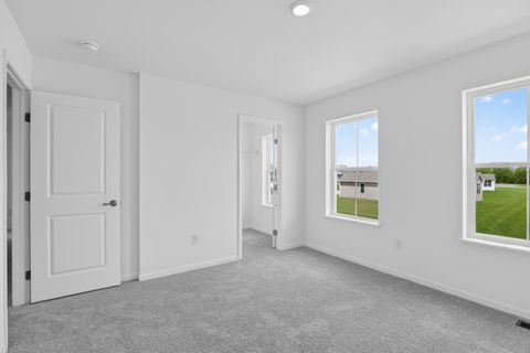 Tiny photo for 4011 Meadowridge Drive, Woodstock, IL 60098 (MLS # 12619245)