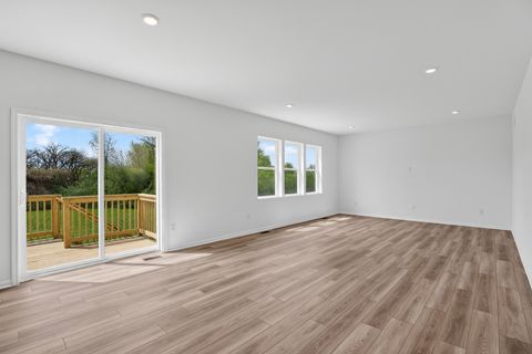 Tiny photo for 4011 Meadowridge Drive, Woodstock, IL 60098 (MLS # 12619245)
