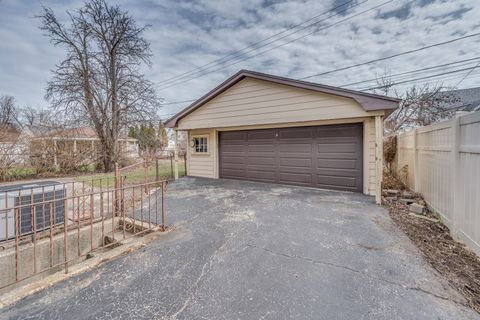 Tiny photo for 1449 Norfolk Avenue, Westchester, IL 60154 (MLS # 12599646)