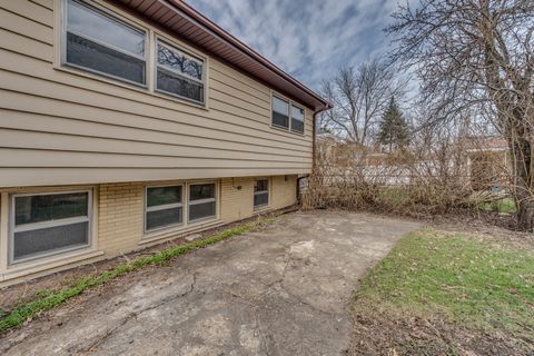 Tiny photo for 1449 Norfolk Avenue, Westchester, IL 60154 (MLS # 12599646)