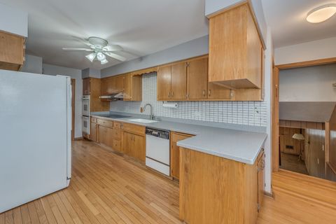 Tiny photo for 1449 Norfolk Avenue, Westchester, IL 60154 (MLS # 12599646)