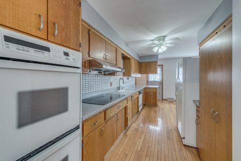 Tiny photo for 1449 Norfolk Avenue, Westchester, IL 60154 (MLS # 12599646)