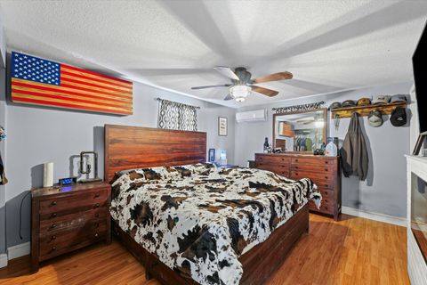 Tiny photo for 1095 Eastview Drive, Paxton, IL 60957 (MLS # 12580432)