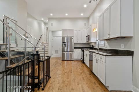 Tiny photo for 1931 N DAMEN Avenue #1S, Chicago, IL 60647 (MLS # 12631624)