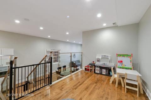 Tiny photo for 1931 N DAMEN Avenue #1S, Chicago, IL 60647 (MLS # 12631624)