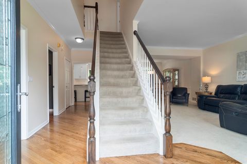 Tiny photo for 1342 N Wellington Court, Palatine, IL 60067 (MLS # 12375575)