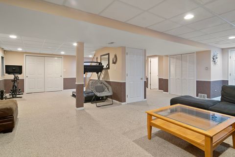 Tiny photo for 1342 N Wellington Court, Palatine, IL 60067 (MLS # 12375575)