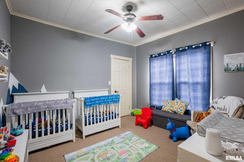 Tiny photo for 712 CIRCLE Drive, Marion, IL 62959 (MLS # QC4269900)