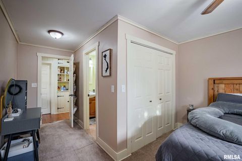 Tiny photo for 712 CIRCLE Drive, Marion, IL 62959 (MLS # QC4269900)