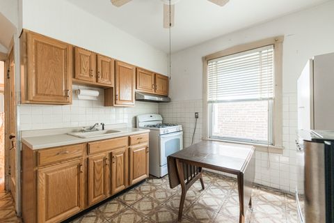 Tiny photo for 2840 N Mobile Avenue, Chicago, IL 60634 (MLS # 12585183)