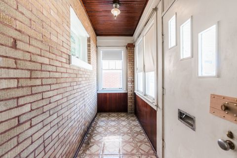 Tiny photo for 2840 N Mobile Avenue, Chicago, IL 60634 (MLS # 12585183)