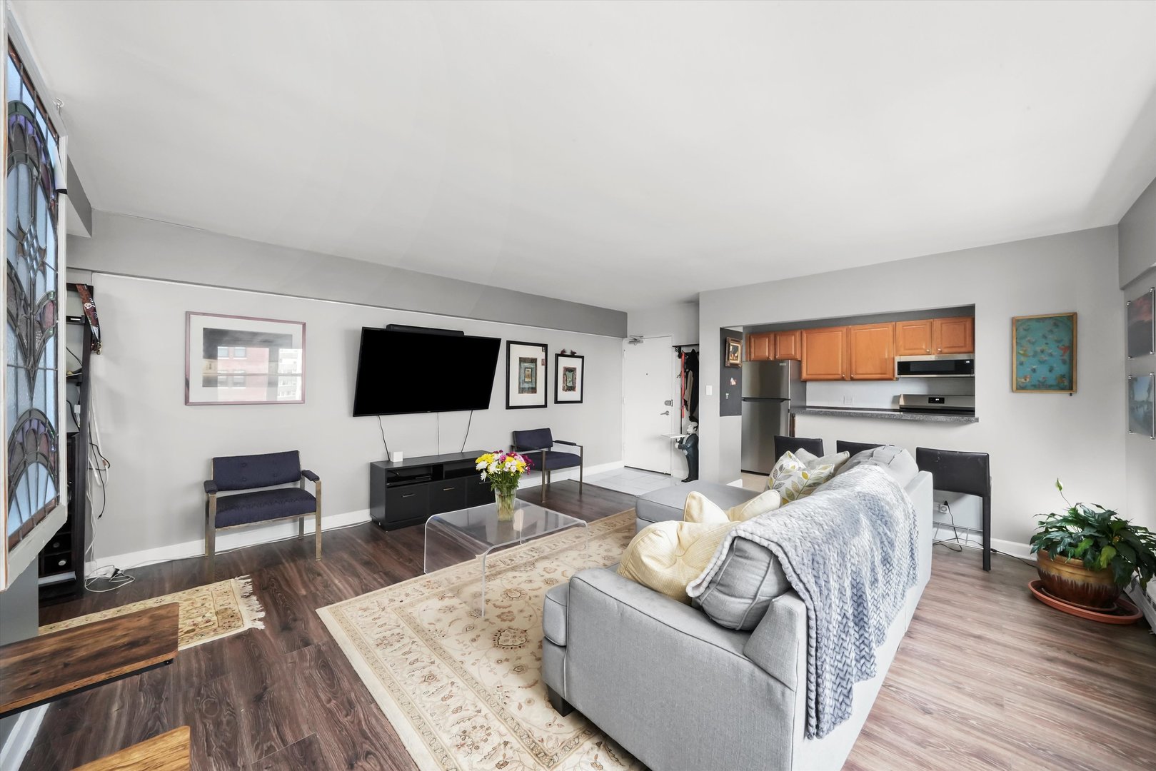 4970 N Marine Drive 1129