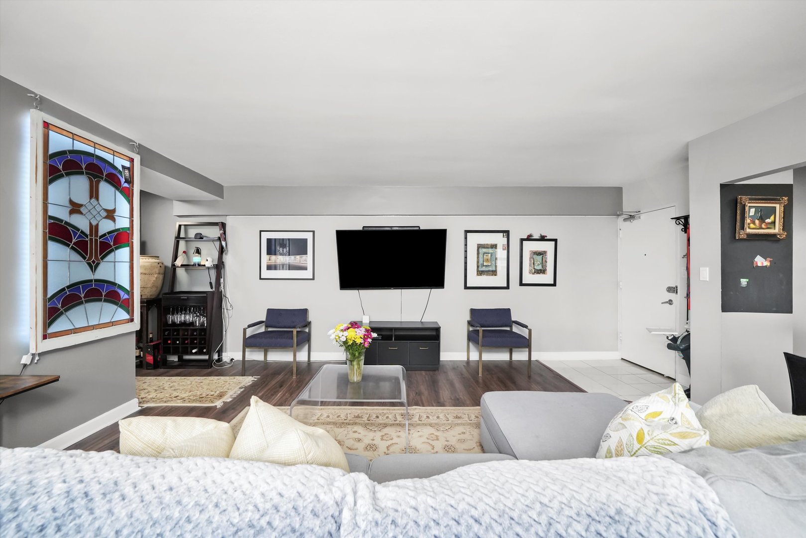 4970 N Marine Drive 1129