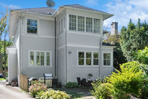 Tiny photo for 607 Orchard Lane, Winnetka, IL 60093 (MLS # 12582600)