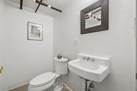 Tiny photo for 607 Orchard Lane, Winnetka, IL 60093 (MLS # 12582600)