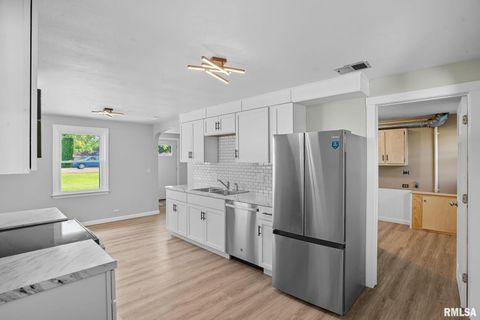 Tiny photo for 1511 36th Avenue, Moline, IL 61265 (MLS # 12597529)