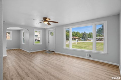 Tiny photo for 1511 36th Avenue, Moline, IL 61265 (MLS # 12597529)