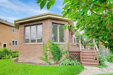 Tiny photo for 10426 S Artesian Avenue, Chicago, IL 60655 (MLS # 12692349)