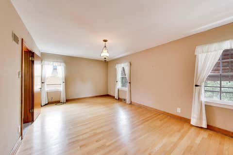 Tiny photo for 10426 S Artesian Avenue, Chicago, IL 60655 (MLS # 12692349)