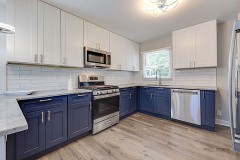 Tiny photo for 1321 Melwood Drive, Rockford, IL 61108 (MLS # 12493538)