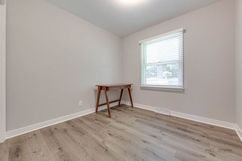 Tiny photo for 1321 Melwood Drive, Rockford, IL 61108 (MLS # 12493538)