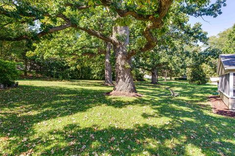 Tiny photo for 1321 Melwood Drive, Rockford, IL 61108 (MLS # 12493538)