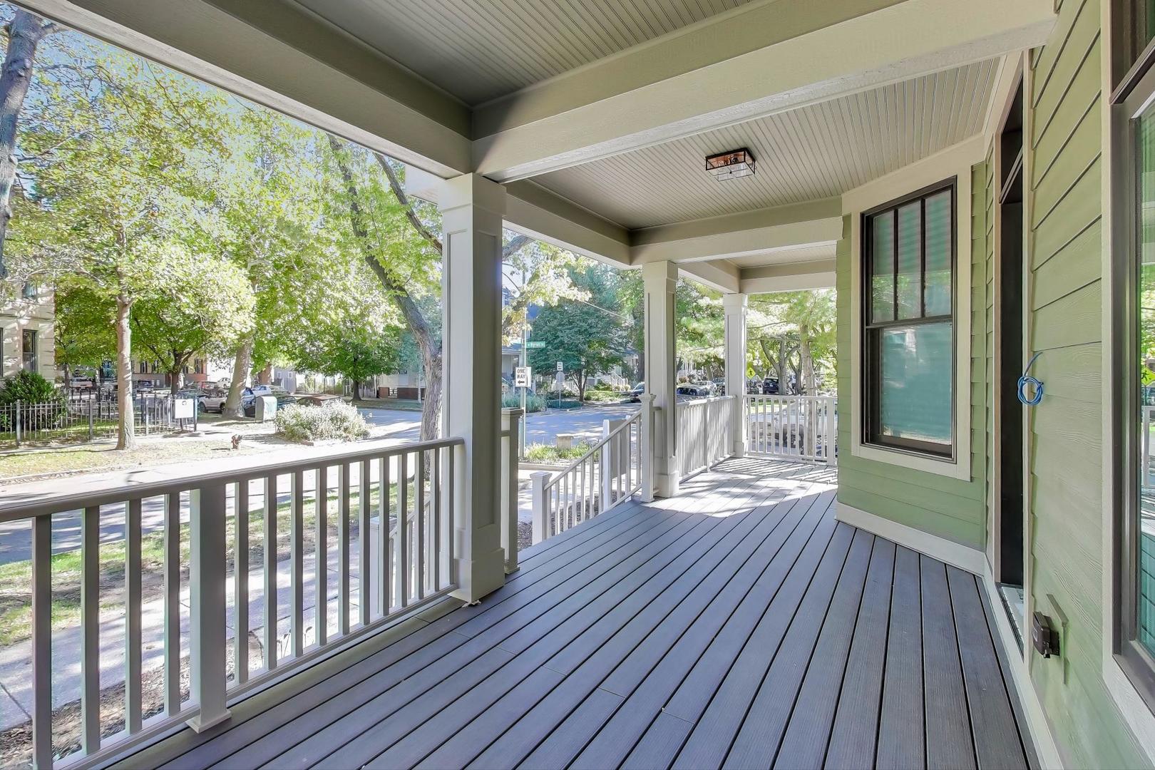 3902 N Hamilton Avenue