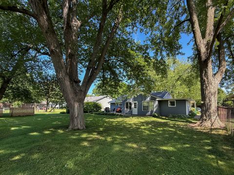 Tiny photo for 415 Parkside Drive, Sycamore, IL 60178 (MLS # 12670372)