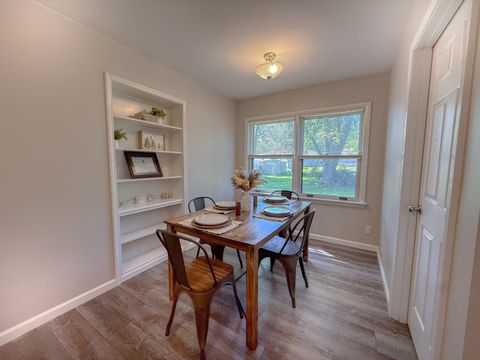 Tiny photo for 415 Parkside Drive, Sycamore, IL 60178 (MLS # 12670372)