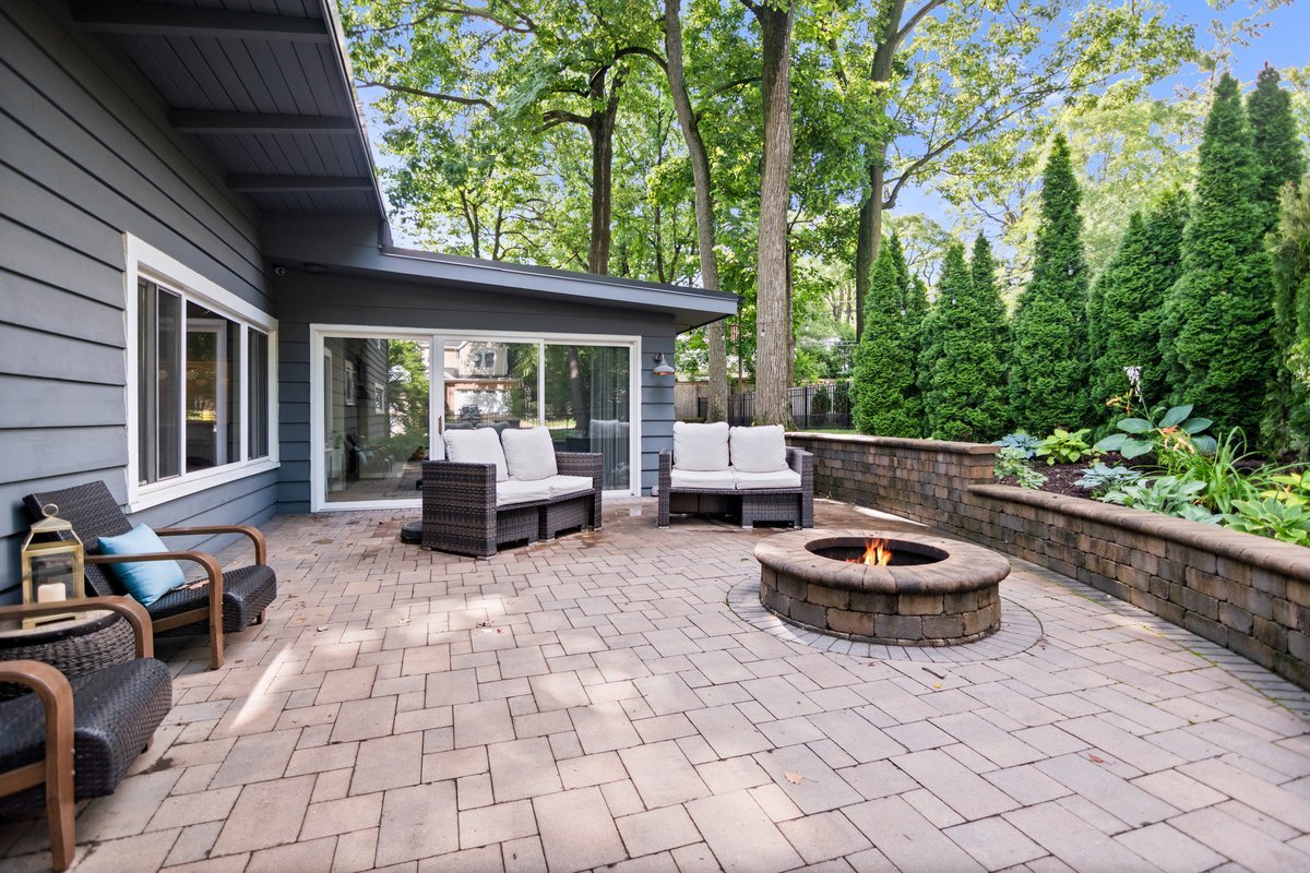 645 Indian Road