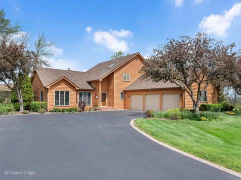 Photo of 29W170 PEPPER Court, West Chicago, IL 60185 (MLS # 12684934)