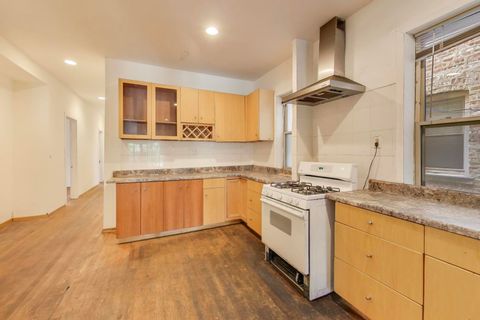 Tiny photo for 1059 E Hyde Park Boulevard #1, Chicago, IL 60615 (MLS # 12462762)