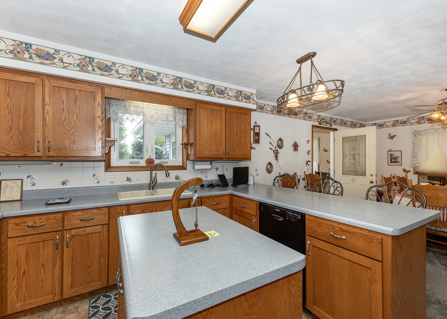 7807 Kelly Court