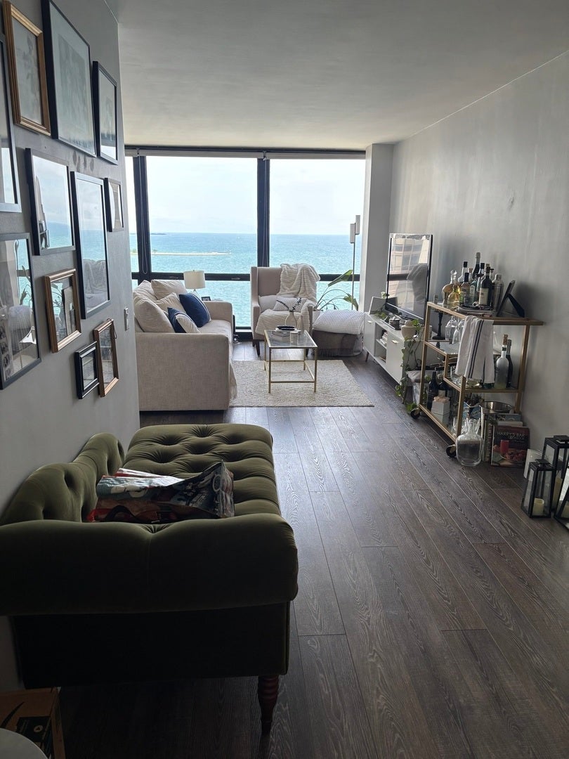 900 N LAKE SHORE Drive 2111