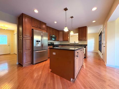 Tiny photo for 501 Ticonderoga Lane, Naperville, IL 60563 (MLS # 12458790)