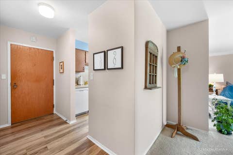 Tiny photo for 1605 E Central Road #301A, Arlington Heights, IL 60005 (MLS # 12717731)