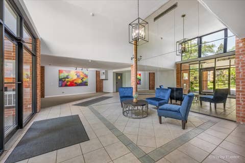 Tiny photo for 1605 E Central Road #301A, Arlington Heights, IL 60005 (MLS # 12717731)