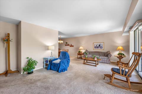 Tiny photo for 1605 E Central Road #301A, Arlington Heights, IL 60005 (MLS # 12717731)