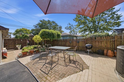 Tiny photo for 3827 S Ridgeland Avenue S, Berwyn, IL 60402 (MLS # 12758207)