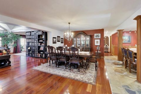 Tiny photo for 26811 N Oakdale Lane, Mundelein, IL 60060 (MLS # 12624914)