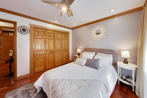 Tiny photo for 26811 N Oakdale Lane, Mundelein, IL 60060 (MLS # 12624914)