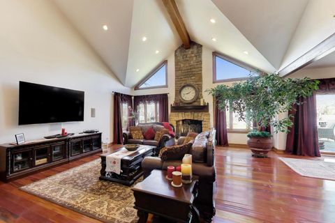 Tiny photo for 26811 N Oakdale Lane, Mundelein, IL 60060 (MLS # 12624914)