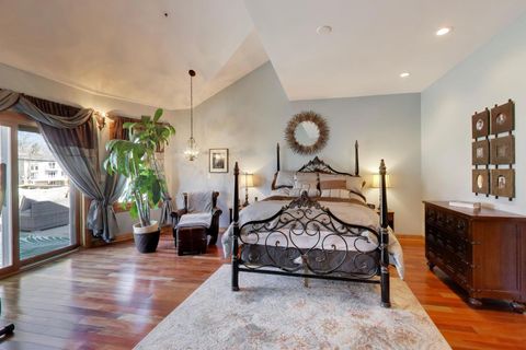 Tiny photo for 26811 N Oakdale Lane, Mundelein, IL 60060 (MLS # 12624914)