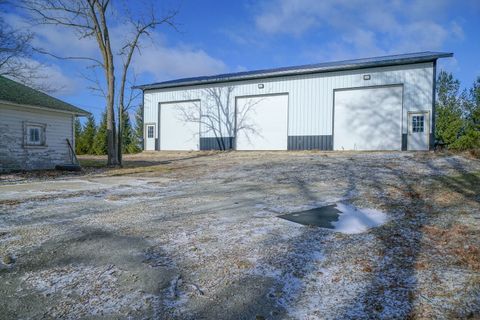 Tiny photo for 6259 N Pecatonica Road, Pecatonica, IL 61063 (MLS # 12548937)