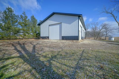 Tiny photo for 6259 N Pecatonica Road, Pecatonica, IL 61063 (MLS # 12548937)