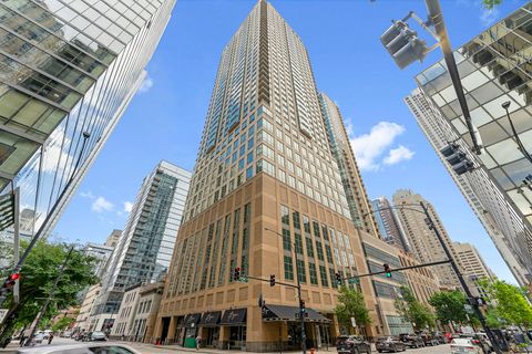 Photo of 2 E Erie Street #3706, Chicago, IL 60611 (MLS # 12678760)