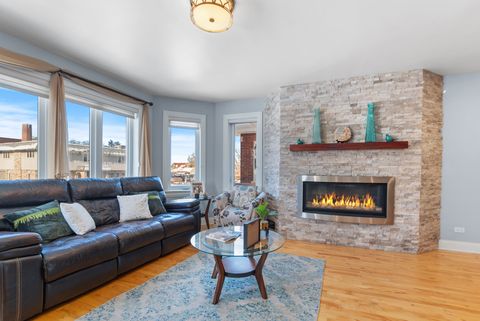 Tiny photo for 3015 N 76th Court, Elmwood Park, IL 60707 (MLS # 12591883)