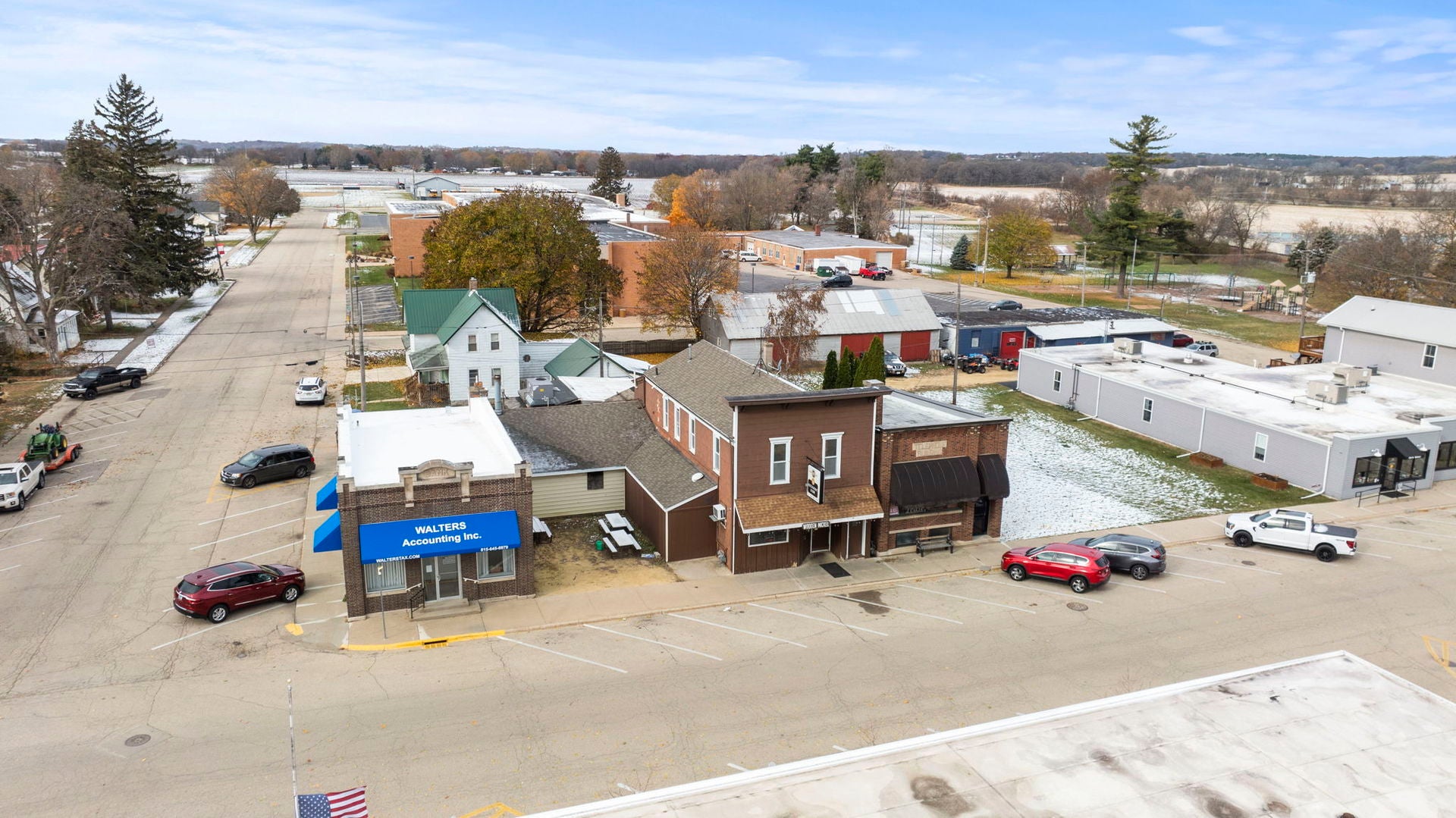 208 N Walnut Street