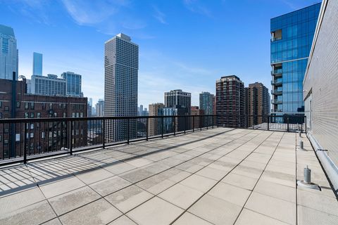 Tiny photo for 30 E Elm Street #20G, Chicago, IL 60611 (MLS # 12571659)