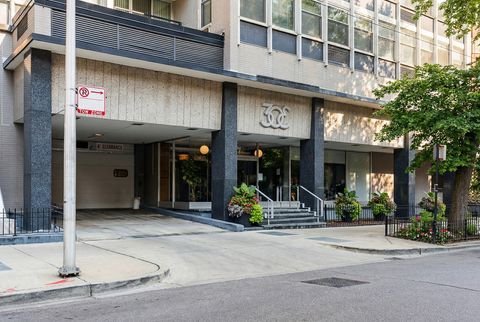 Tiny photo for 30 E Elm Street #20G, Chicago, IL 60611 (MLS # 12571659)